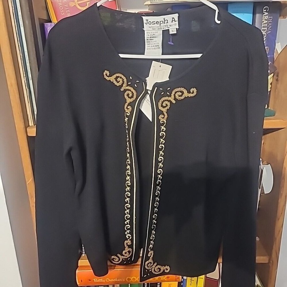 Joseph A. Embroidered with Jewels Black sweater Size L Nwt